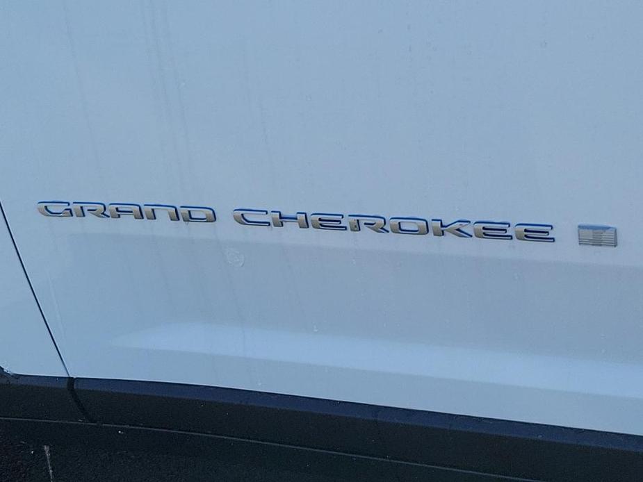 new 2024 Jeep Grand Cherokee 4xe car, priced at $60,752