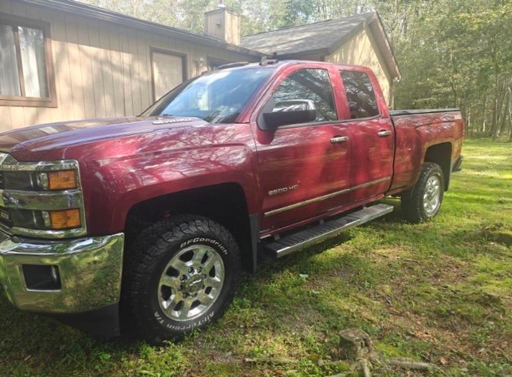 used 2015 Chevrolet Silverado 2500 car, priced at $29,998