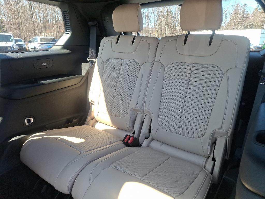 new 2025 Jeep Grand Cherokee L car, priced at $57,512