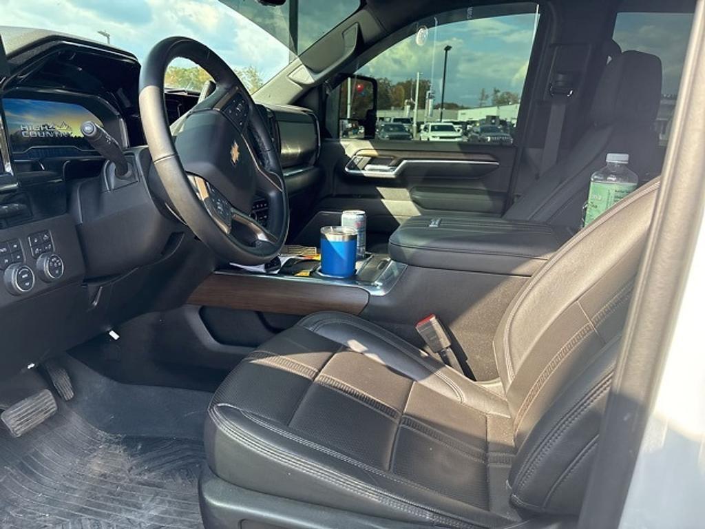 used 2024 Chevrolet Silverado 2500 car, priced at $68,635