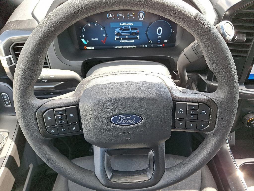 new 2025 Ford F-150 car, priced at $49,872