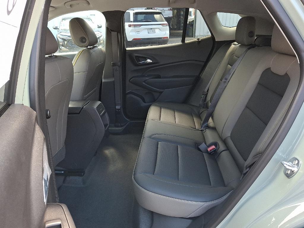 new 2025 Chevrolet Trax car, priced at $26,863