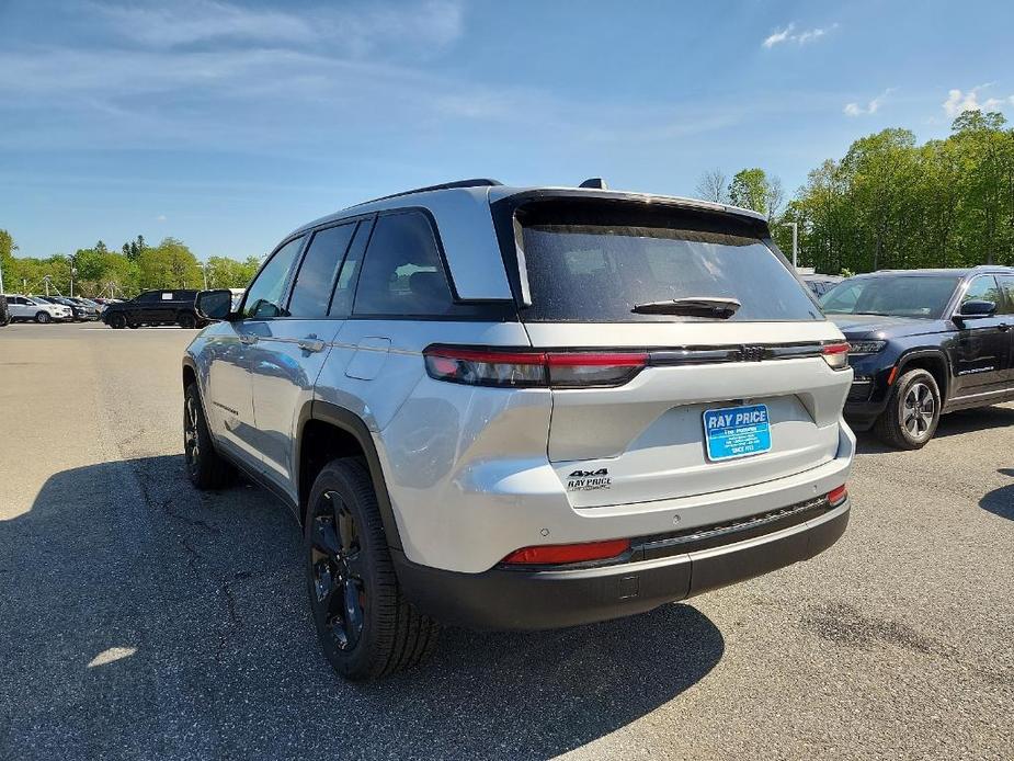 new 2024 Jeep Grand Cherokee car, priced at $47,071