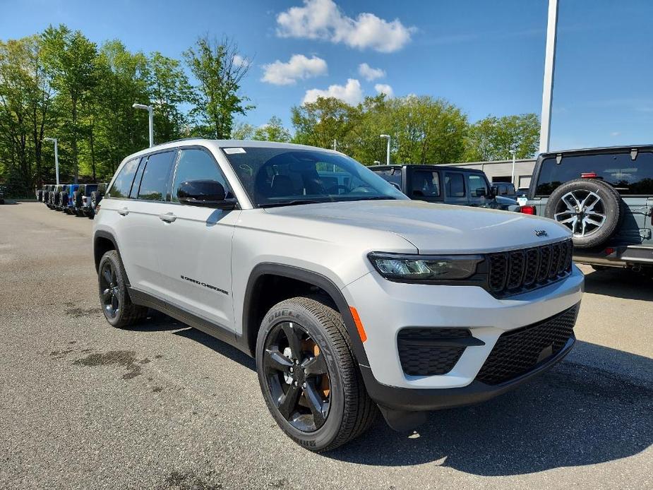 new 2024 Jeep Grand Cherokee car, priced at $47,071