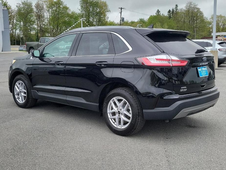 used 2024 Ford Edge car, priced at $34,336