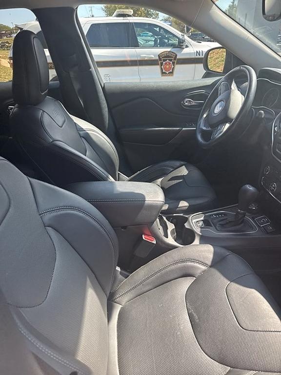 used 2021 Jeep Cherokee car, priced at $23,316