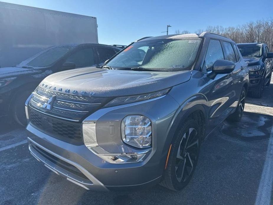 used 2023 Mitsubishi Outlander car, priced at $28,963