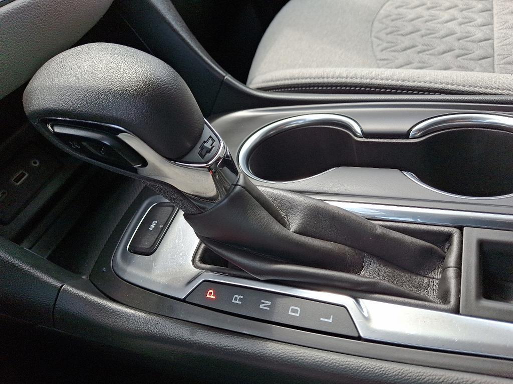 used 2022 Chevrolet Equinox car, priced at $20,493