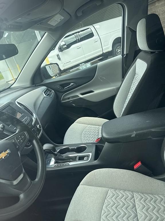 used 2022 Chevrolet Equinox car, priced at $19,999