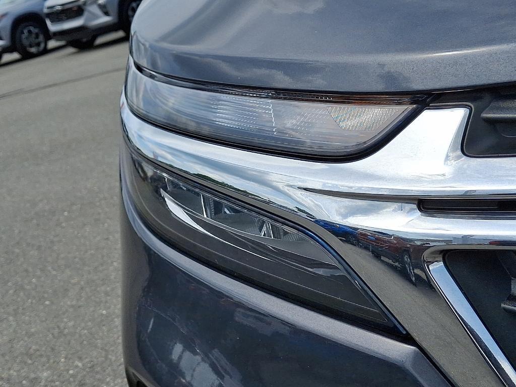 used 2022 Chevrolet Equinox car, priced at $20,493
