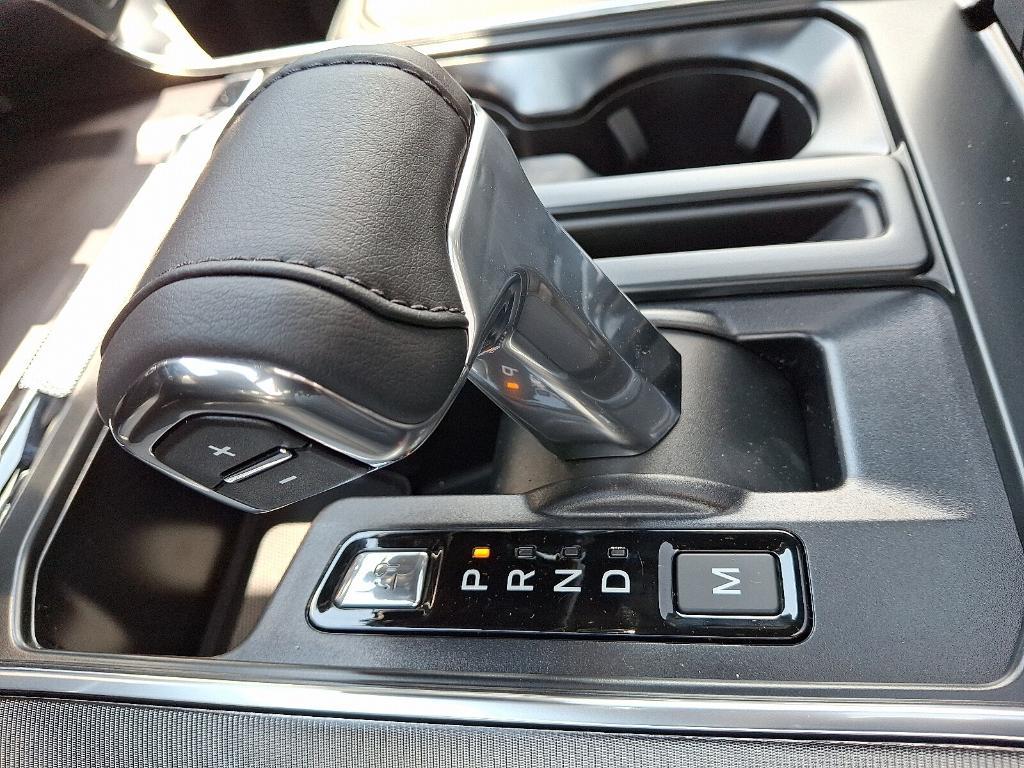 new 2025 Ford F-150 car, priced at $82,324