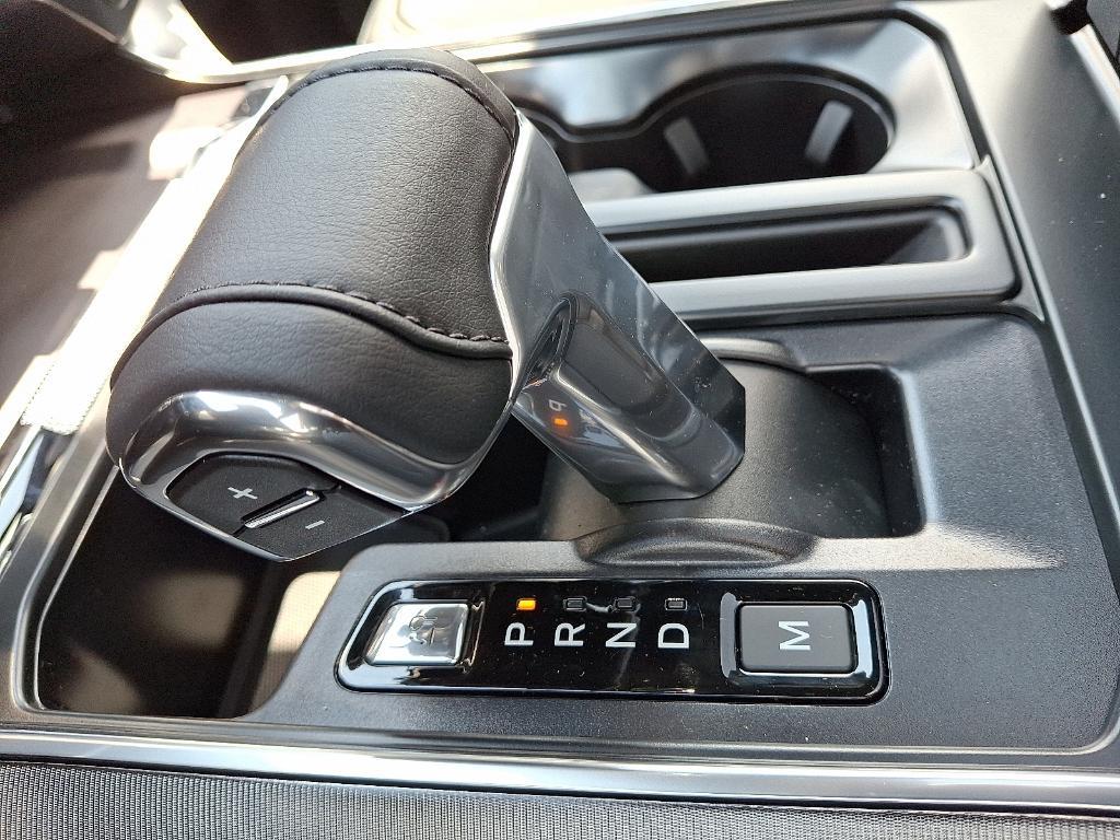 new 2025 Ford F-150 car, priced at $82,324