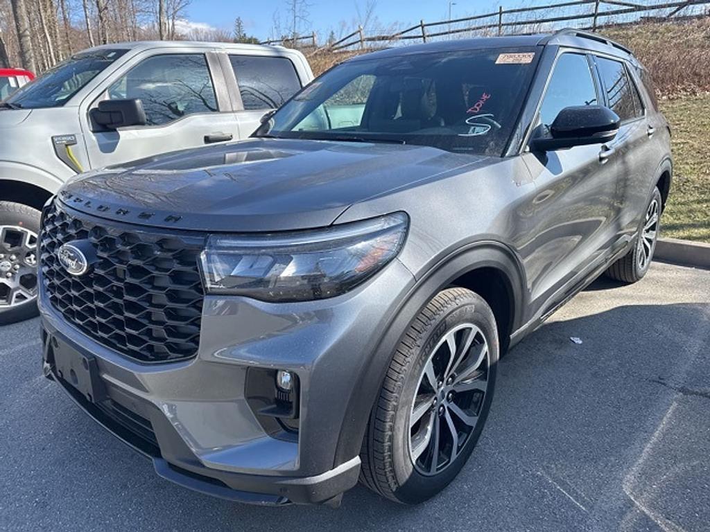 used 2025 Ford Explorer car, priced at $46,974