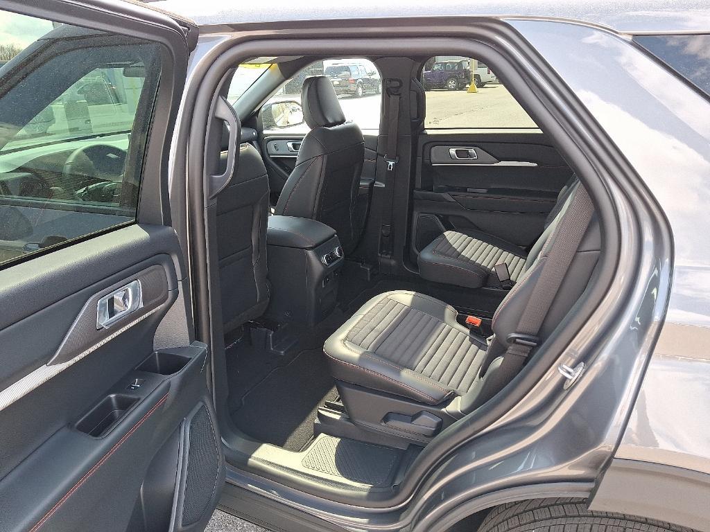 used 2025 Ford Explorer car, priced at $47,366