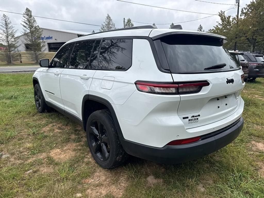 used 2022 Jeep Grand Cherokee L car, priced at $32,232