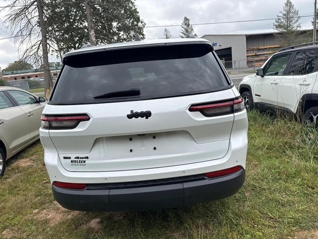 used 2022 Jeep Grand Cherokee L car, priced at $32,232