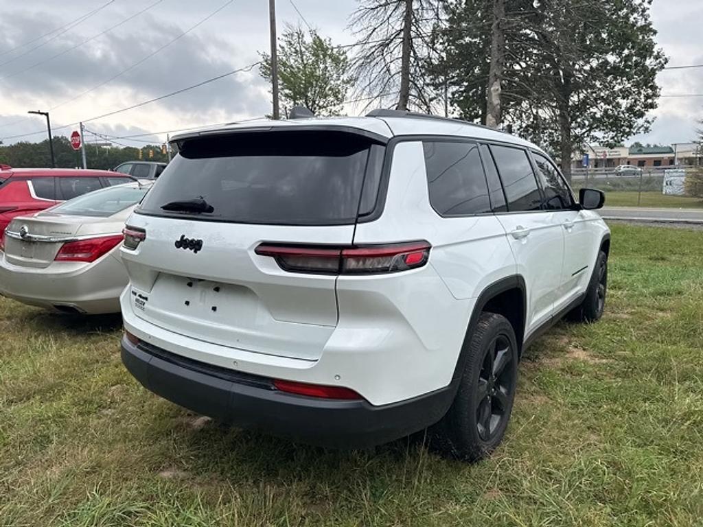 used 2022 Jeep Grand Cherokee L car, priced at $32,232