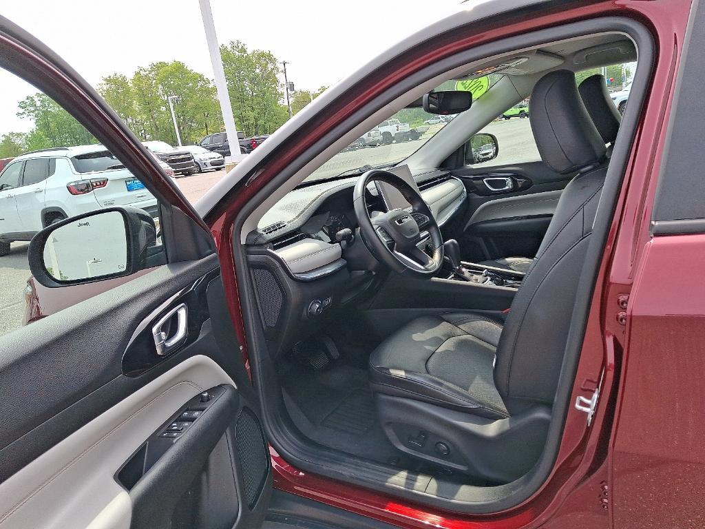 used 2022 Jeep Compass car, priced at $25,988
