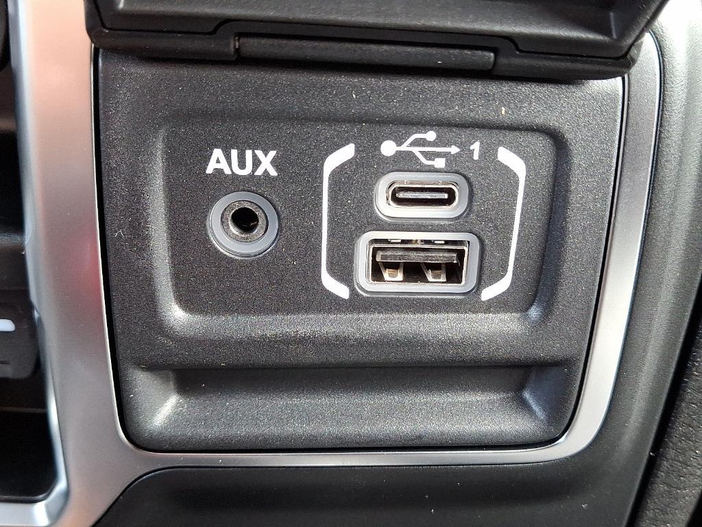 new 2025 Jeep Gladiator car, priced at $55,779