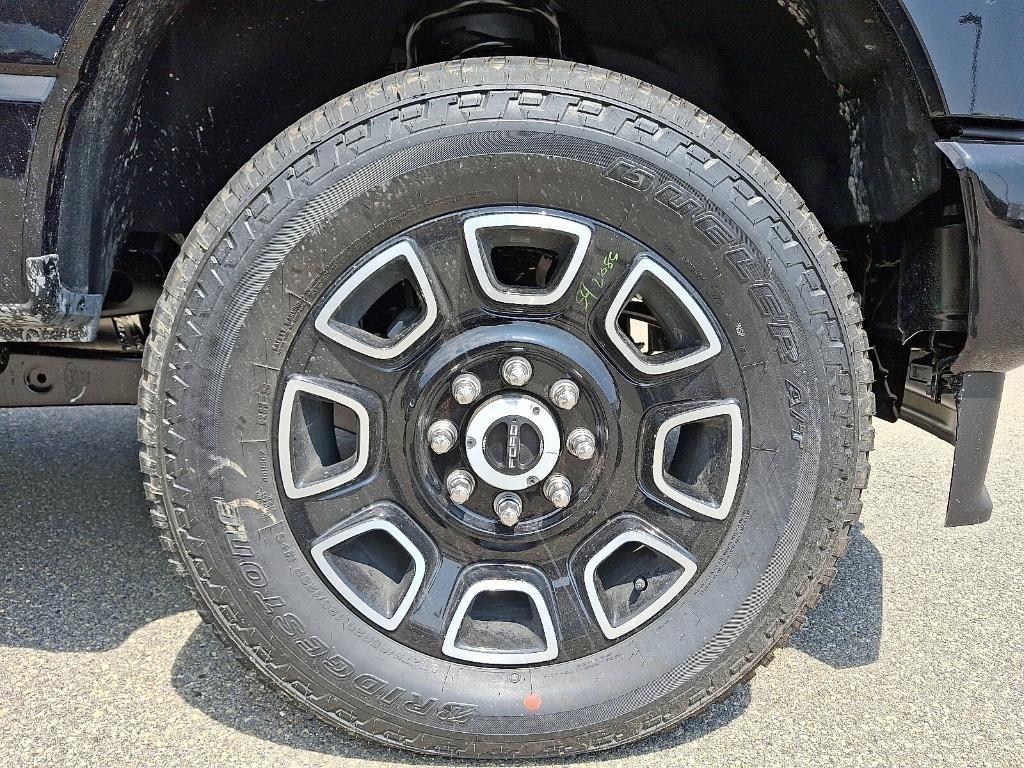 new 2025 Ford F-250 car, priced at $94,326