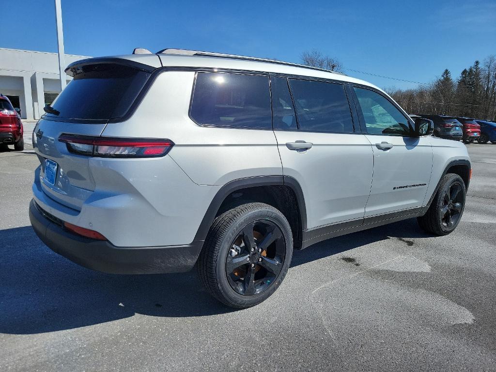 new 2024 Jeep Grand Cherokee L car, priced at $48,138