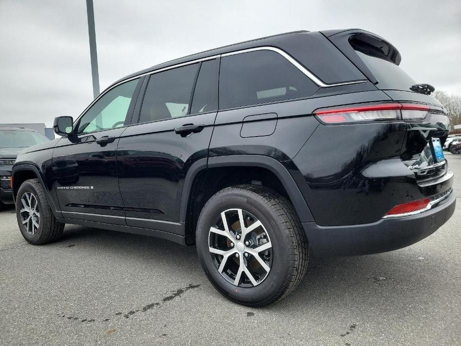 new 2024 Jeep Grand Cherokee car, priced at $51,171