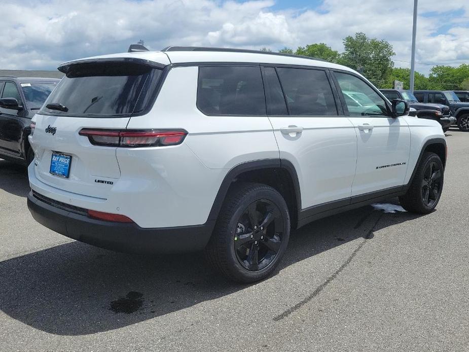 new 2024 Jeep Grand Cherokee L car, priced at $53,303