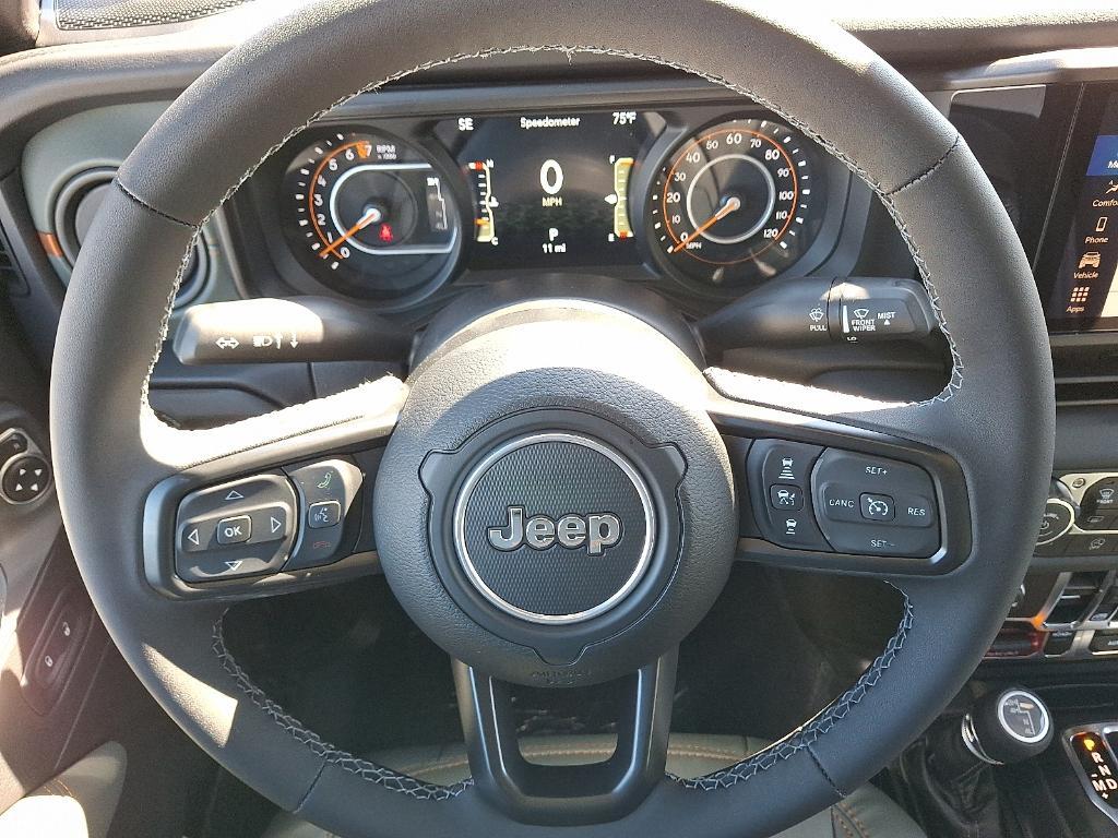 new 2025 Jeep Gladiator car, priced at $58,401