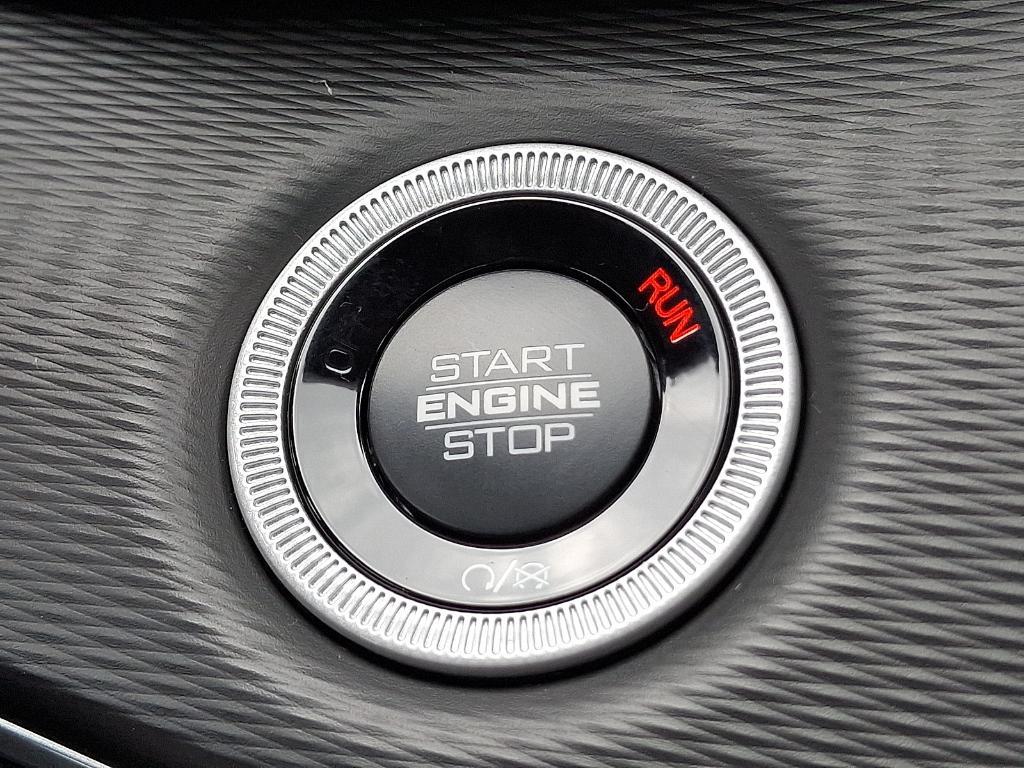 new 2025 Jeep Grand Cherokee L car, priced at $48,442