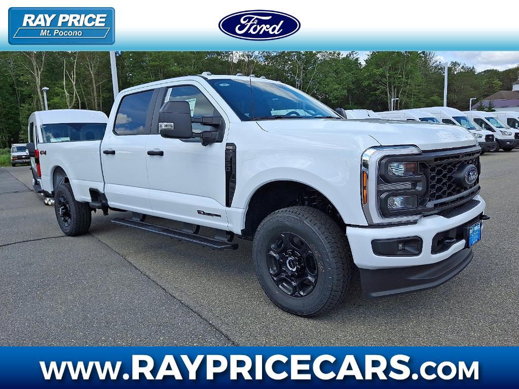 new 2025 Ford F-350 car, priced at $69,787