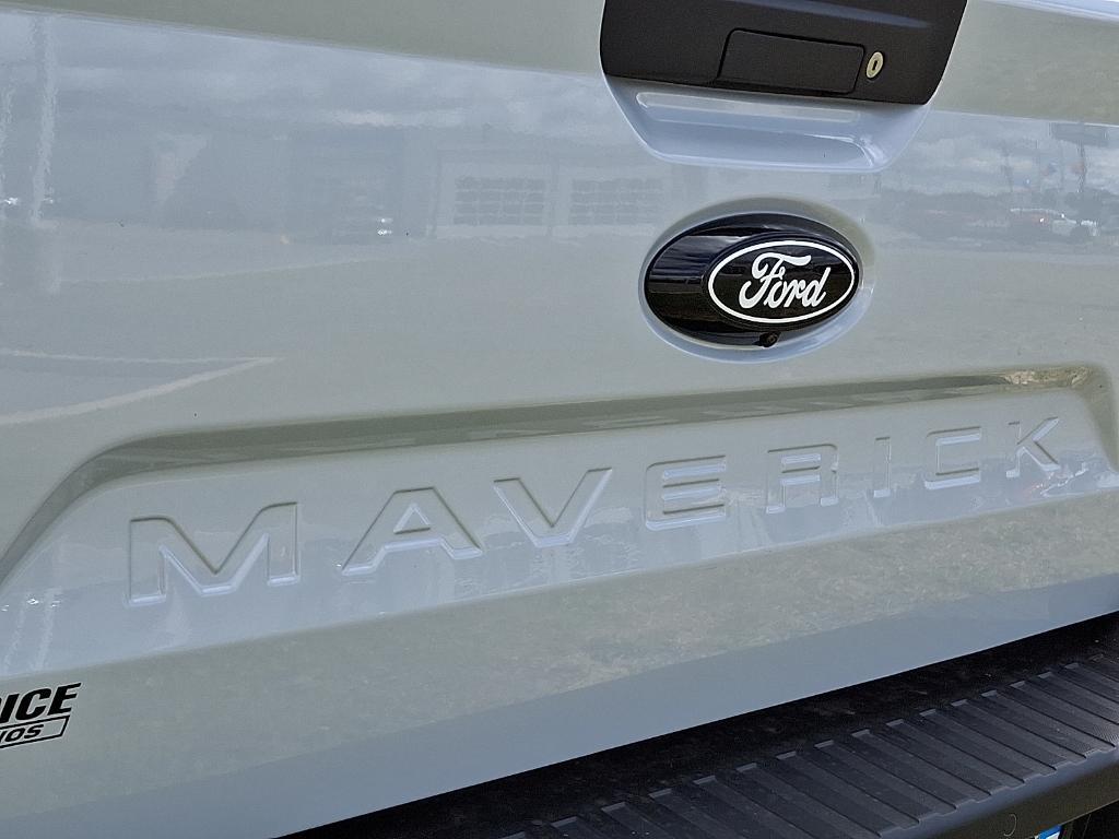 new 2025 Ford Maverick car, priced at $34,598