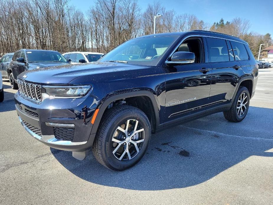 new 2024 Jeep Grand Cherokee L car, priced at $52,416