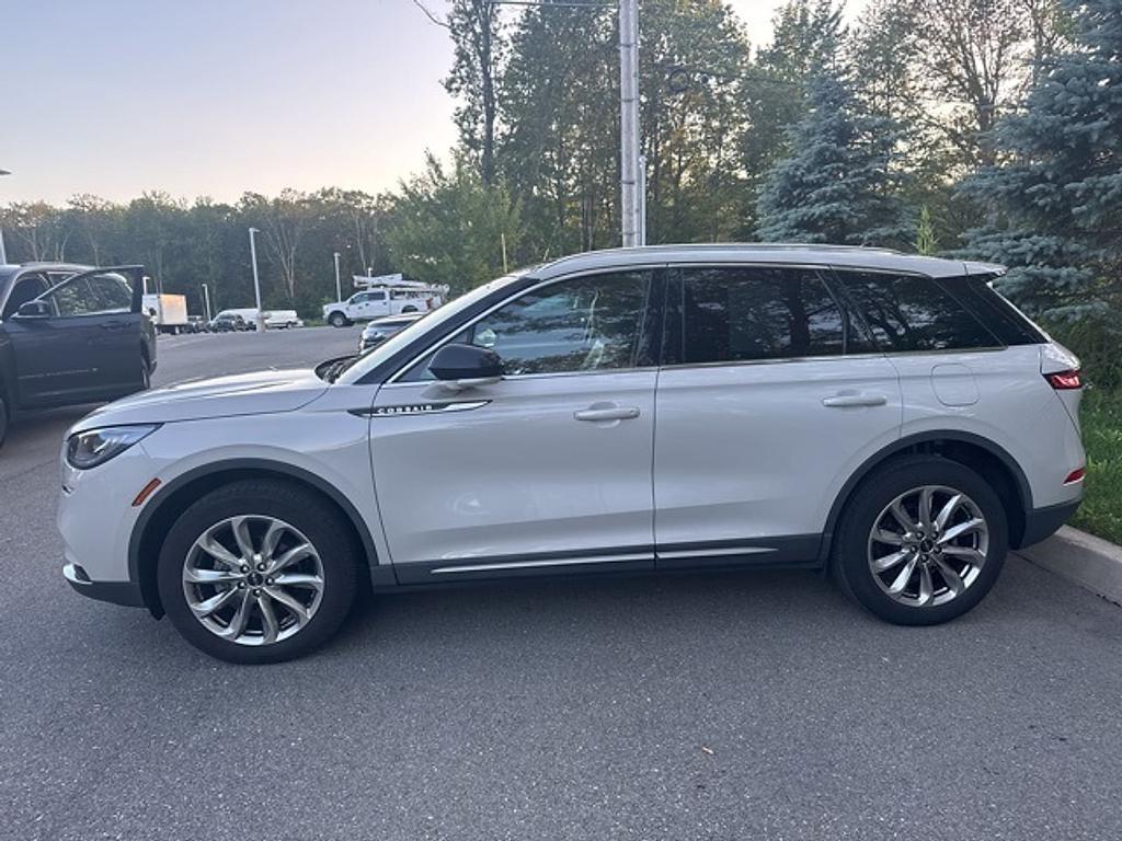used 2022 Lincoln Corsair car, priced at $29,515