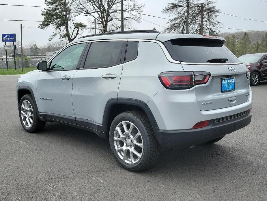 new 2024 Jeep Compass car, priced at $37,487