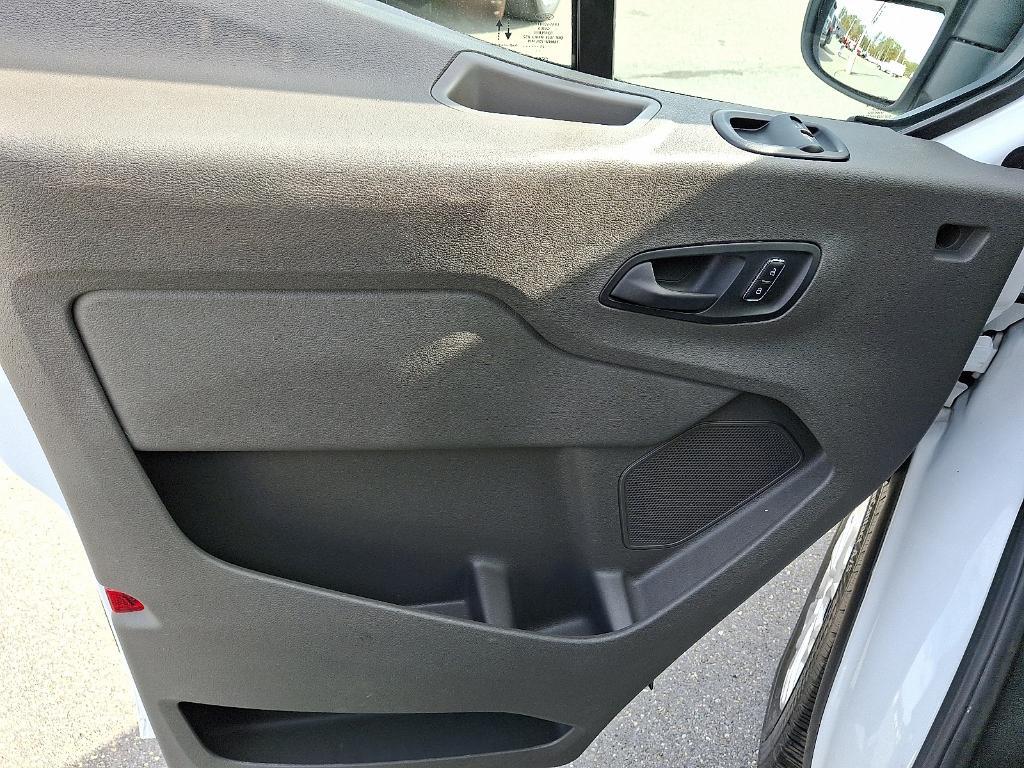 used 2023 Ford Transit-250 car, priced at $30,854