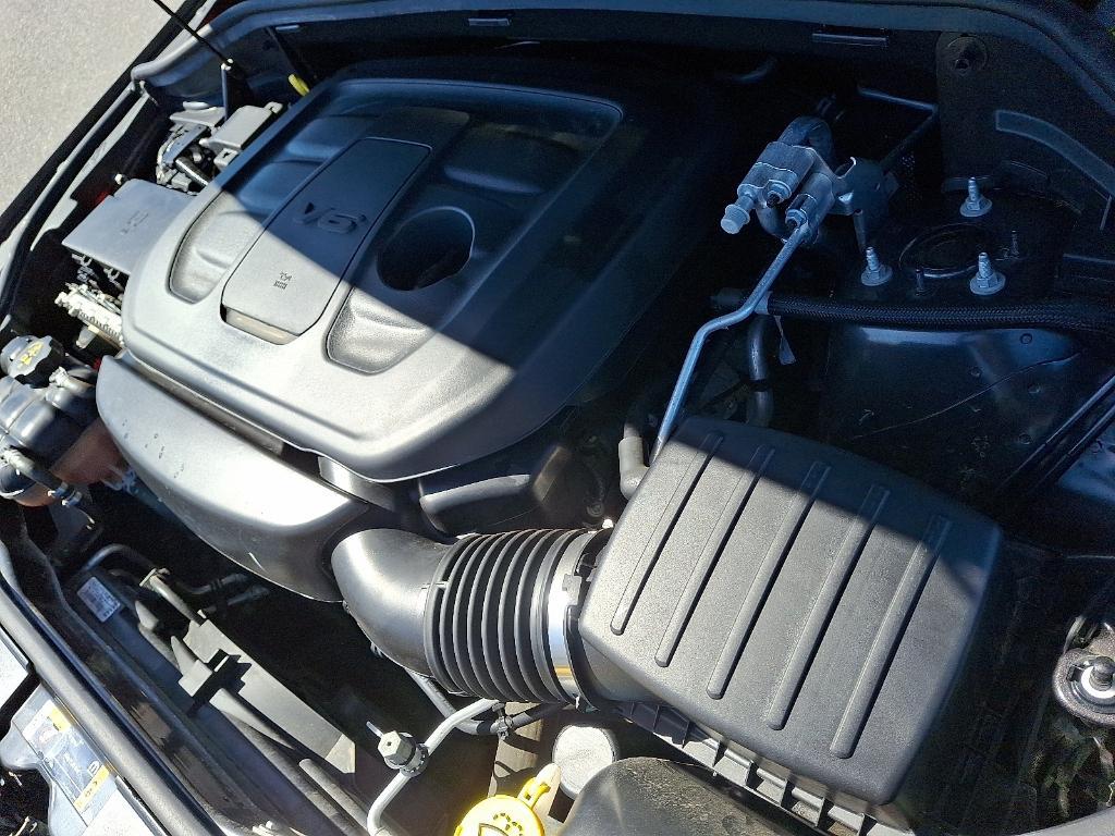 used 2021 Jeep Grand Cherokee car, priced at $27,944