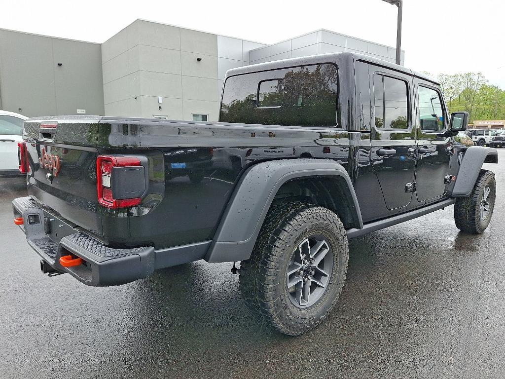 new 2025 Jeep Gladiator car, priced at $58,080