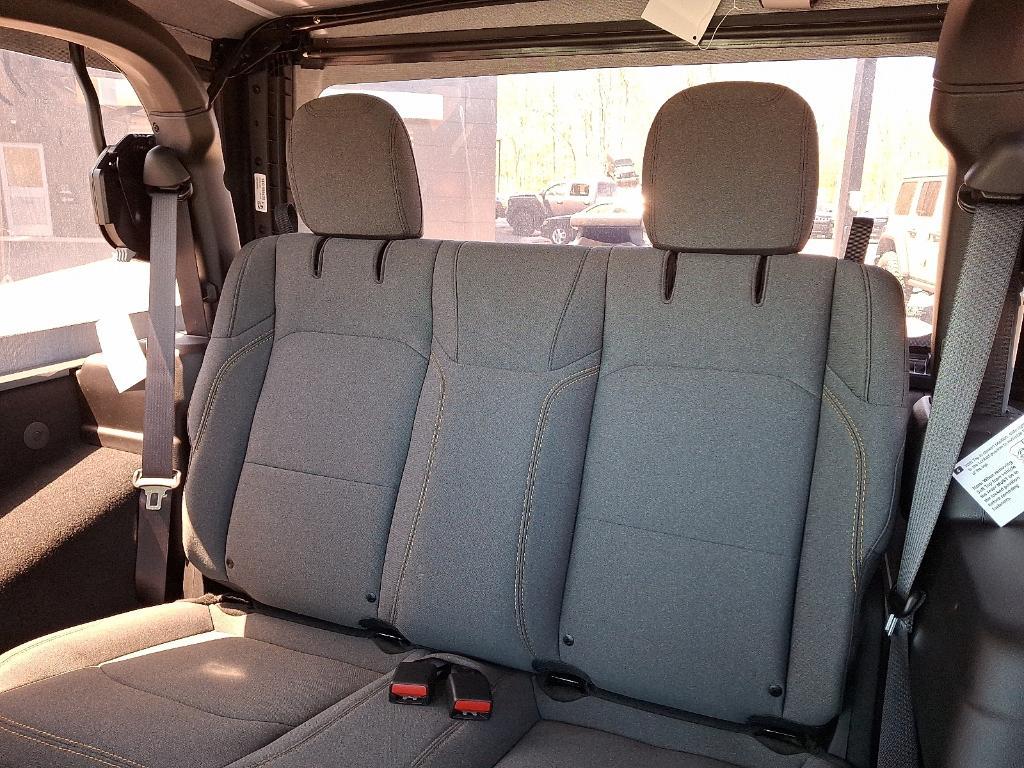 new 2025 Jeep Wrangler car, priced at $34,060