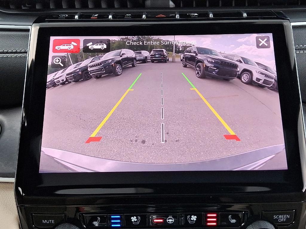 new 2025 Jeep Grand Cherokee car, priced at $53,373
