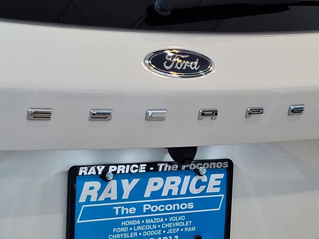 new 2025 Ford Escape car, priced at $42,638