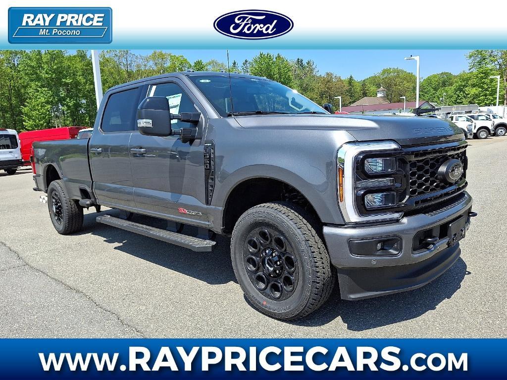 new 2025 Ford F-350 car, priced at $88,974