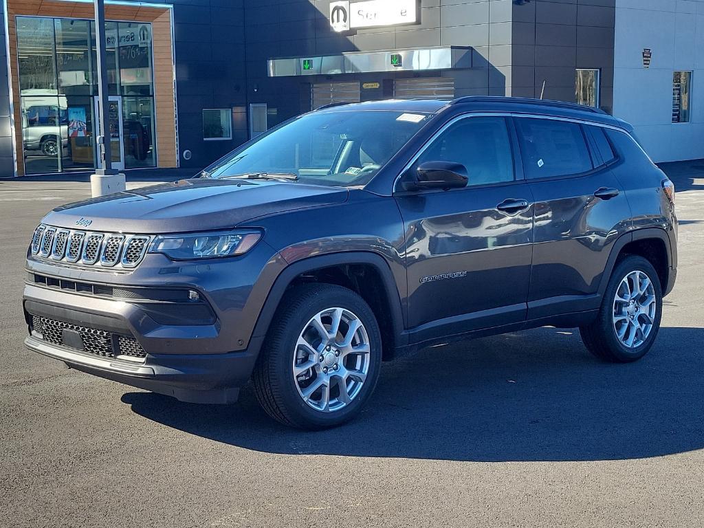 new 2024 Jeep Compass car, priced at $37,554