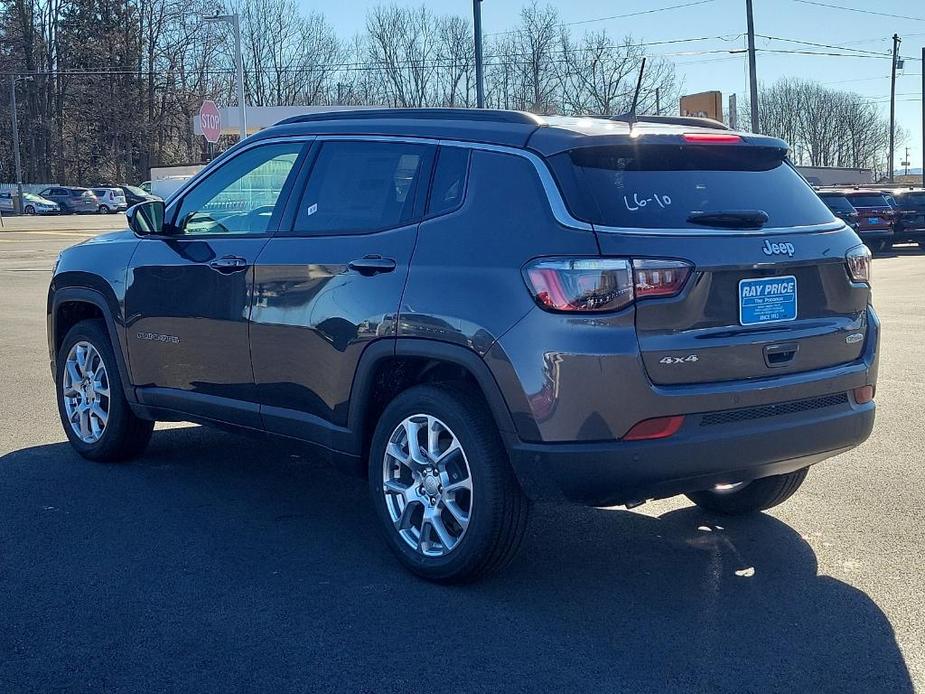 new 2024 Jeep Compass car, priced at $37,554