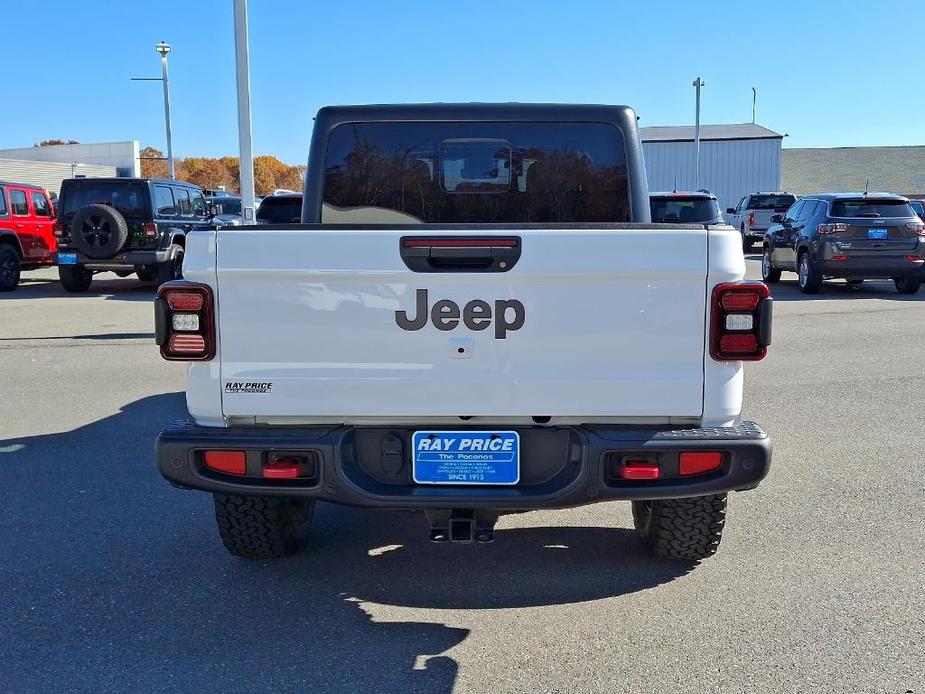 used 2020 Jeep Gladiator car, priced at $32,917