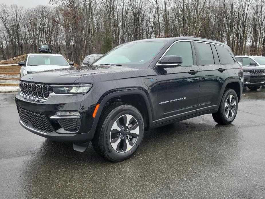 new 2024 Jeep Grand Cherokee 4xe car, priced at $61,375