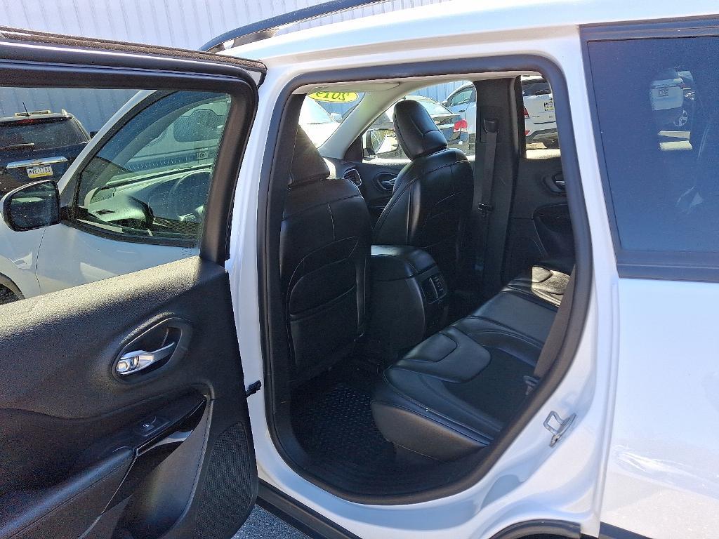 used 2019 Jeep Cherokee car, priced at $16,980