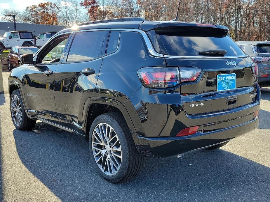 new 2024 Jeep Compass car, priced at $39,800