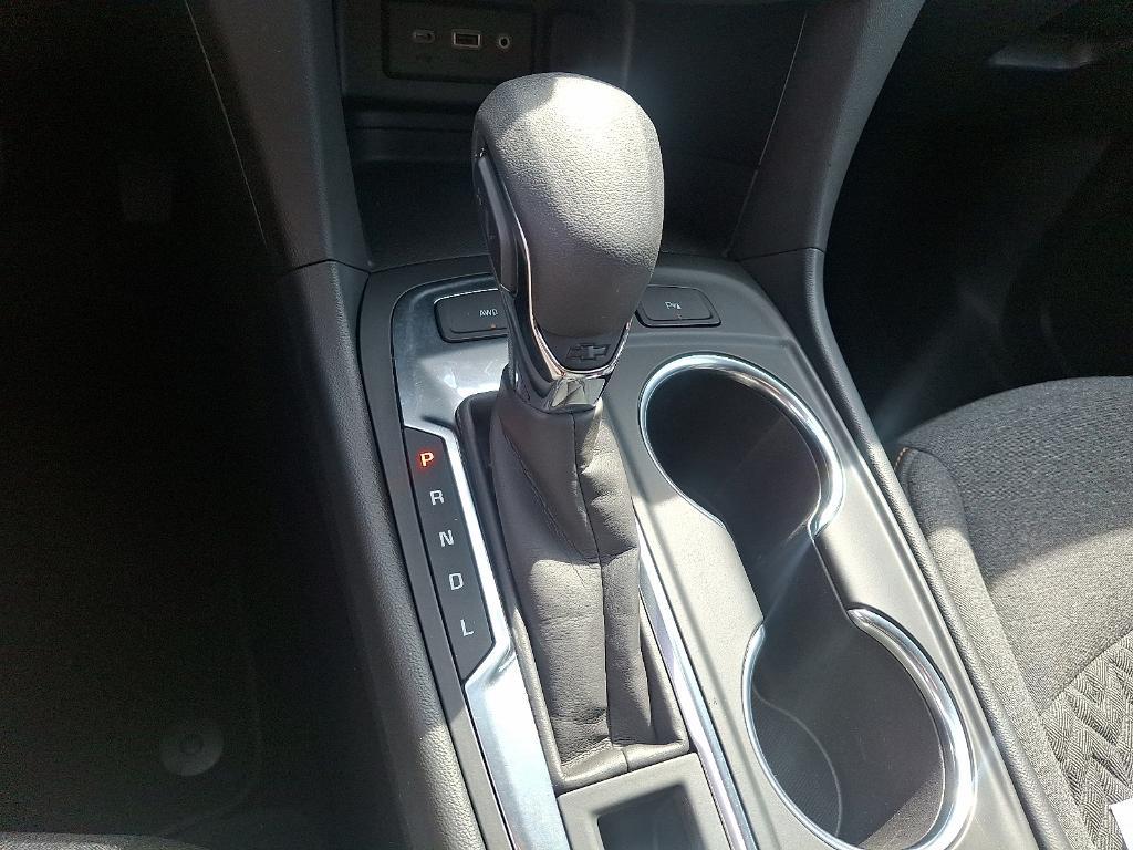 used 2022 Chevrolet Equinox car, priced at $23,952