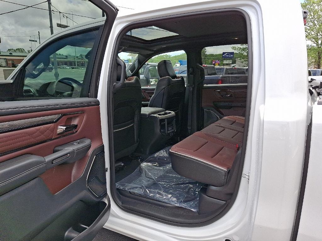 new 2025 Ram 1500 car, priced at $90,640