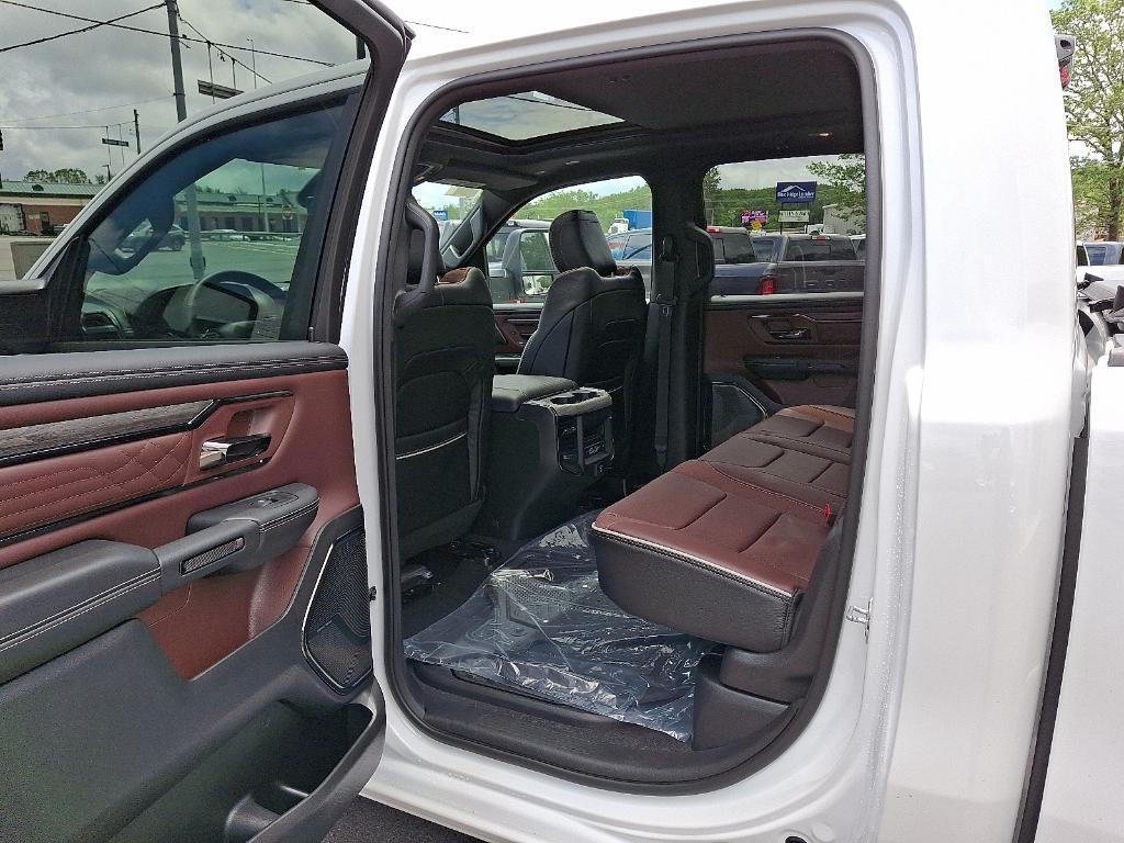 new 2025 Ram 1500 car, priced at $90,640